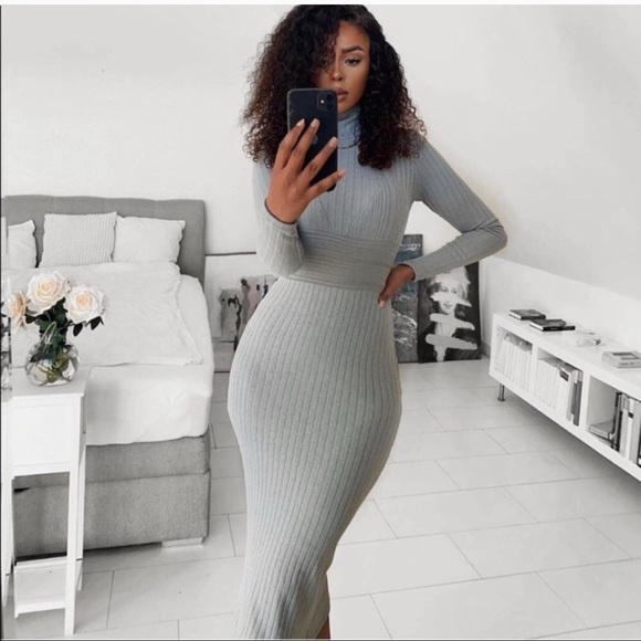 Zara Dresses & Skirts - NWT ZARA Ribbed Knit Dress Green M Blogger’s Fav